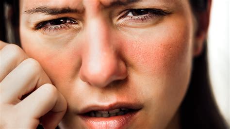 how to know if you have a damaged skin barrier