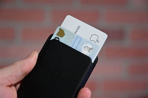 Apple's new iPhone MagSafe wallet adds Find My support - iPhone ...