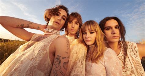 learn italian  maneskin   maneskin singing