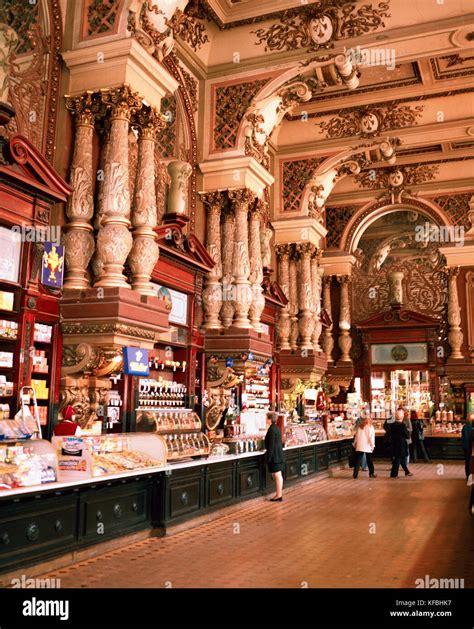 RUSSIA, Moscow, view of eliseevsky food store Stock Photo - Alamy