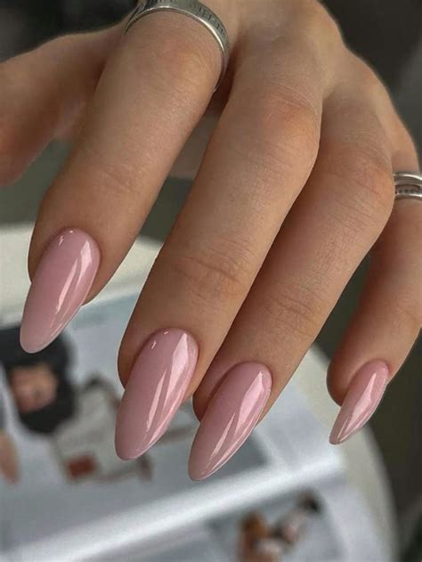 Uñas Postizas Rosado Claro De Almendra Corta Con Uñas Acrílicas Gruesas ...