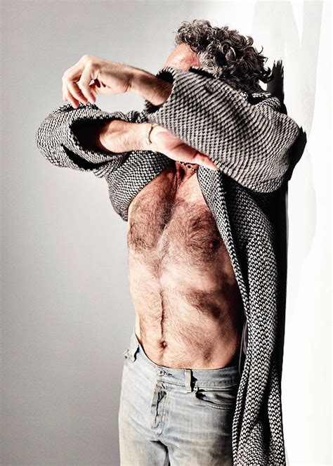 my new plaid pants: Mark Ruffalo Four Times