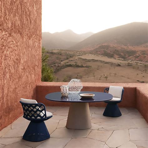 Allure O' Outdoor Table | ArchiPro AU