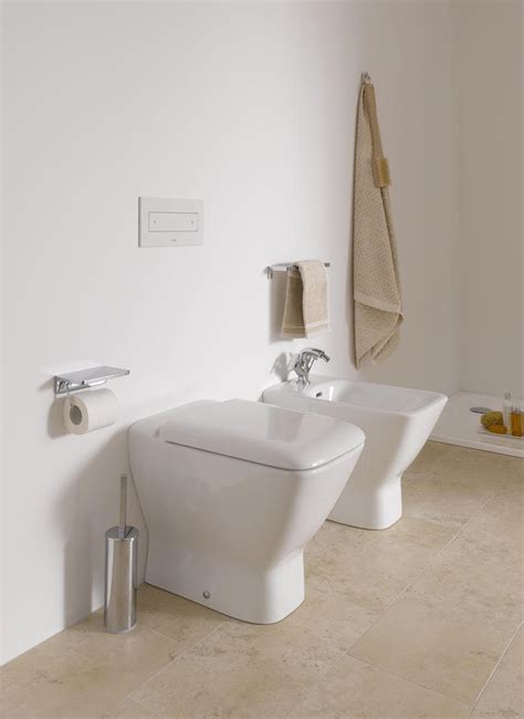 Palace | Wall-hung WC, rimless | Architonic