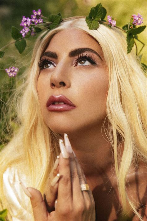 18+ Lady Gaga Photoshoot Images