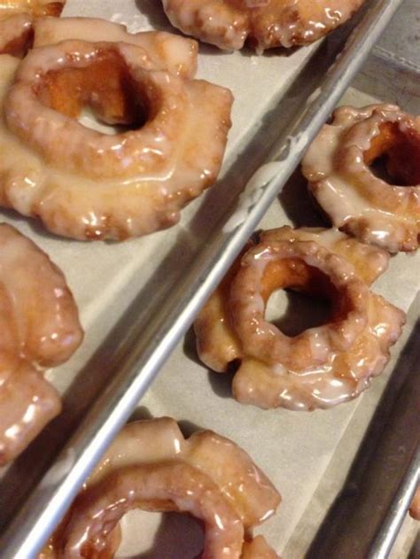 top pot  opening  renton seattle met