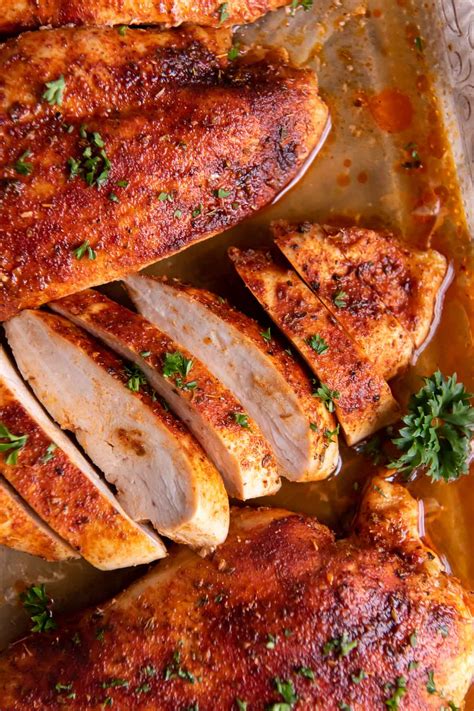 Baked Chicken Breast (Juicy & Easy!) - Kristine's Kitchen