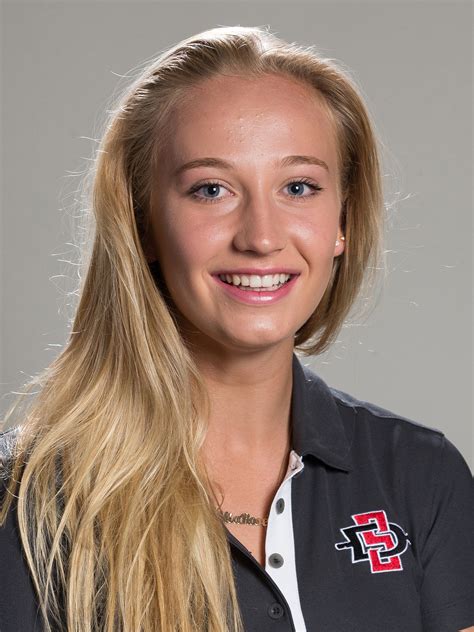 Mia Smith - Women's Tennis 2019-20 - San Diego State Aztecs