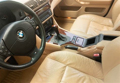 Can anyone ID this E39 interior color? : BMW