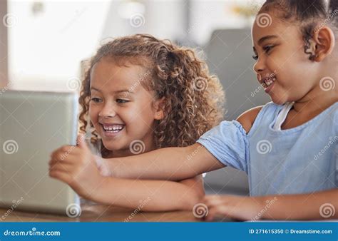 Tablet Game for Happy Kids, Children or Friends Having Fun, Bond and ...