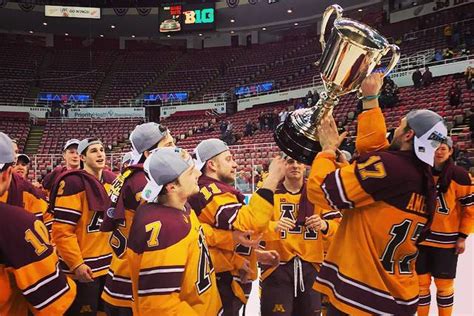 Big Ten Hockey Tournament 2015: Minnesota Golden Gophers Down Michigan ...