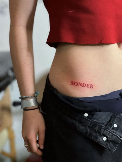 sonder tattoo | Kleine tattoo ideen, Tattoo ideen klein, Tattoo ideen