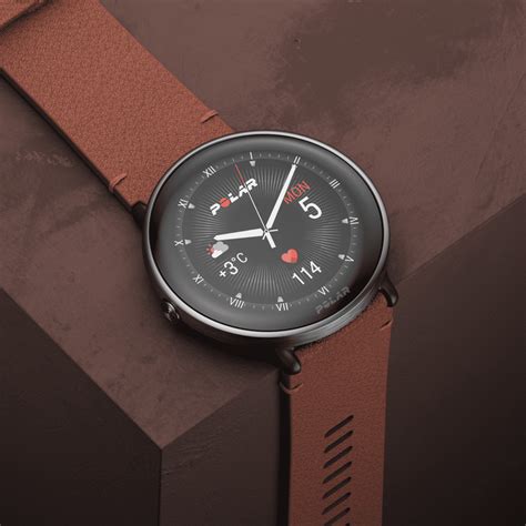 Polar Ignite 3 Titanium, fitness e benessere ultra-resistente e di design
