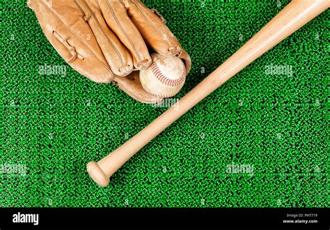 Baseball field grass hi-res stock photography and images - Alamy