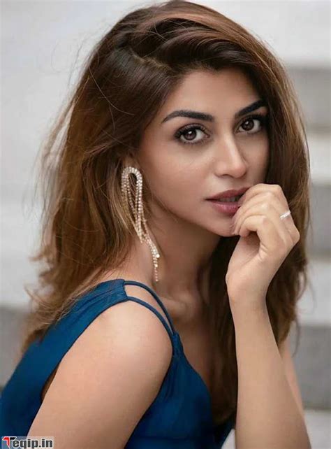 Zoya Nasir Wiki Biography – Zoya Nasir is a Pakistani artist ...