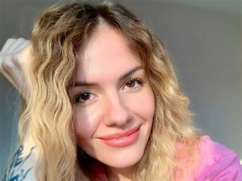 Дякуємо за все, зозулько". Співачка MamaRika показала свою маму ...