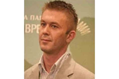 Красавици от билбордовете разсейвали шофьорите