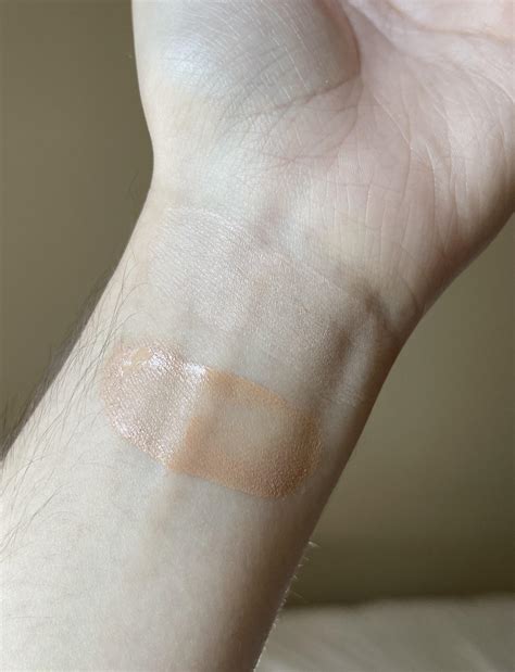 New MAC Studio Radiance Face and Body Foundation shade (W0) compared to old Face and Body shade