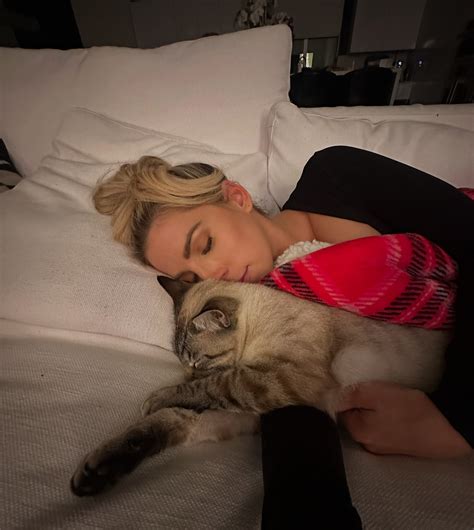 Heidi Somers Guzman | Updates from meeee 🥹 1. This new bodysuit from