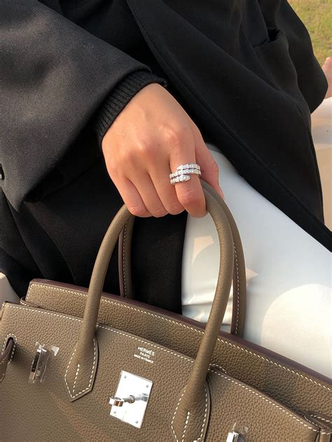 Кольцо Булгари в виде змеи. Бриллиантовое кольцо. Bvlgari Serpenti ...