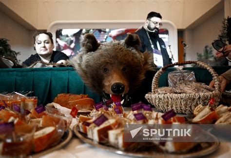 RUSSIA EXPO. In Siberia, You Eat, a festival of Siberian cuisine ...
