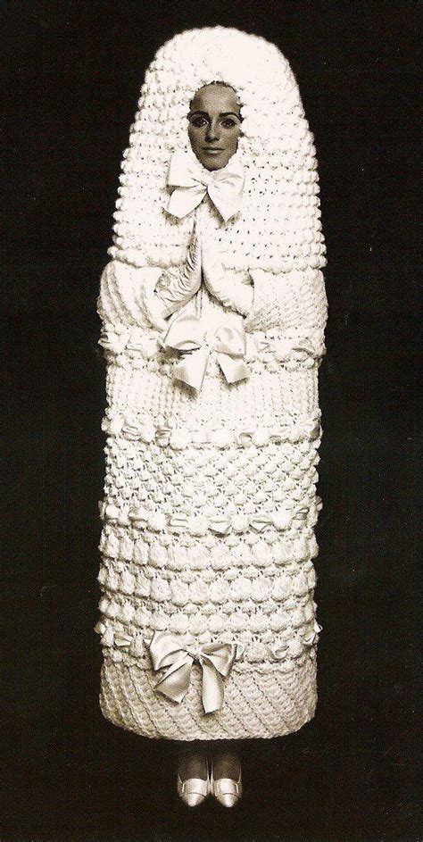 Have you ever seen a beautiful bride but an ugly wedding dress?