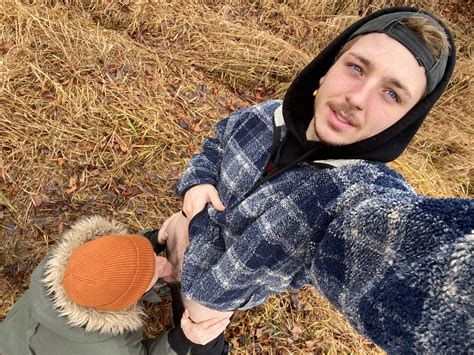 cold morning walk got a little hot 🥵 | Scrolller