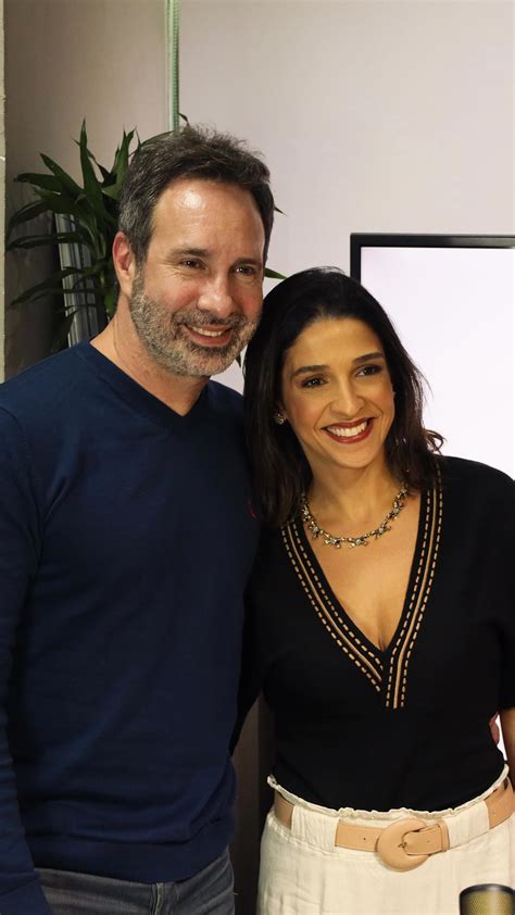 Ana Carolina Oliveira | Mais um episódio do Dando Voz Cast Por Ana