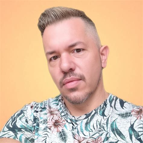 “🚨 Myth Busted! 🚨 Travel nurses CAN get approved for home loans—you