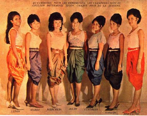 Sampot is the traditional costume of Cambodia. | Cambodian women ...