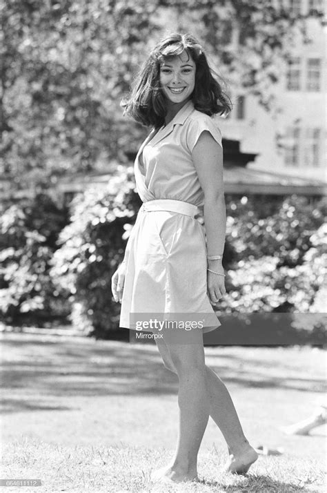 Nicola Bryant's feet