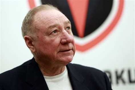 Вячеслав Чанов назвал лучших голкиперов чемпионата мира в Катаре ...