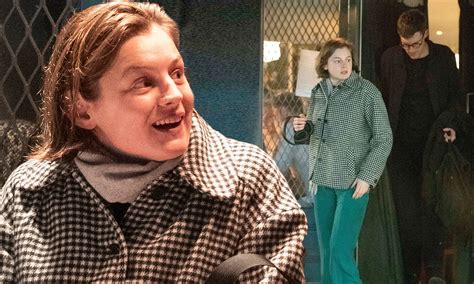 Эмма Коррин - актриса - биография, фото, лучшие фильмы и сериалы