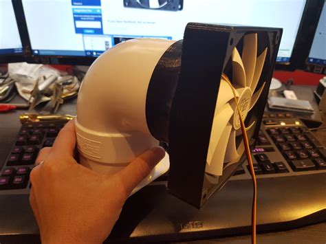 Бесплатный 3D файл Переходник 120 мм вентилятора на 90 мм трубу 👽 ...
