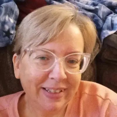 Valeria Promo (@valeria.viral) is LIVE - TikTok LIVE