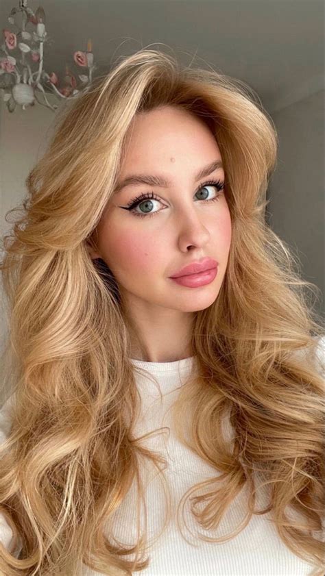 ig loyallttyy в 2024 г | Прически, Медовые волосы, Краска для волос