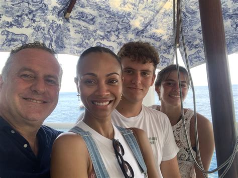 AMERICAN ACTRESS ZOE SALDANA ENJOYING CAPRI