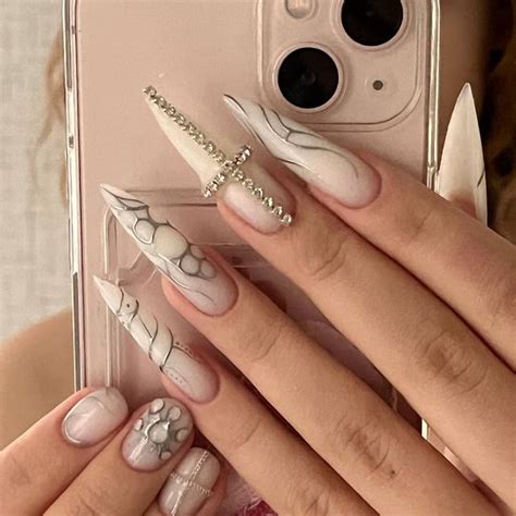 Pin su nails nails nails nel 2024 | Unghie idee, Unghie, Idee