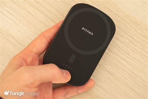 Review PITAKA MagEZ Slider 3-in-1 Wireless Charging Stand for a smarter ...