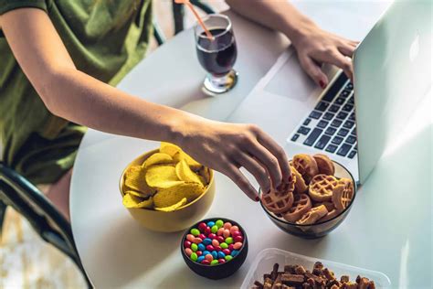 How To Stop Eating Junk Food - The Fast 800