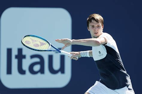 Bublik wades into PTPA debate after Miami run | Tennis.com