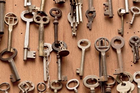 types  keys fradi professional locksmith