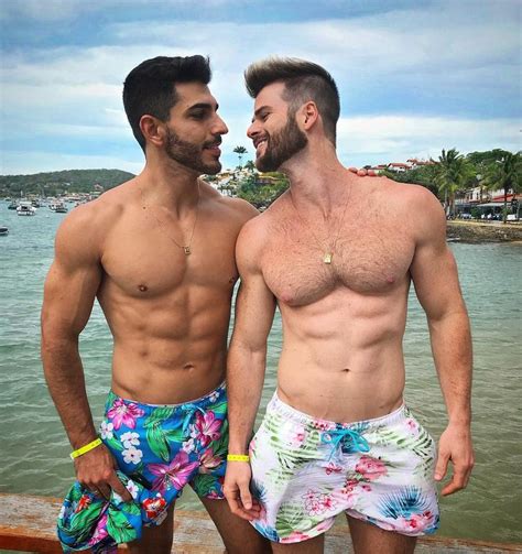 Pin di Noel Weets Gay su Eye-catching Guys for Gay Men | Uomini