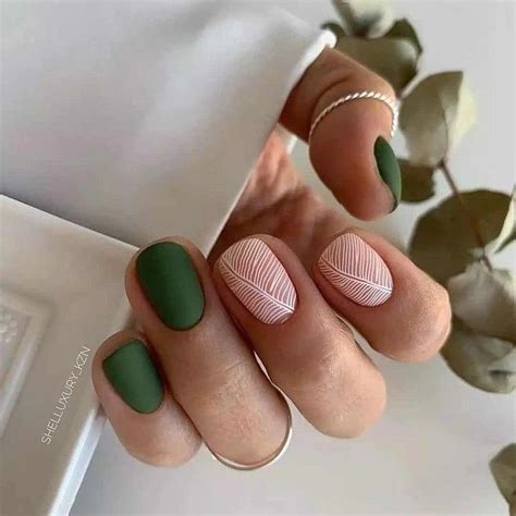 Анастасия Красцына adlı kullanıcının Маникюр panosundaki Pin | Jel ...