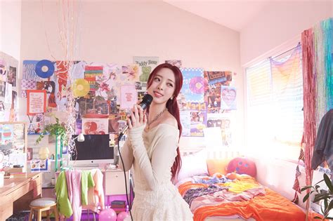 231209 ITZY Twitter Update with Yuna - 💿 B-DAY TRACK #129 “YUNA” 📸