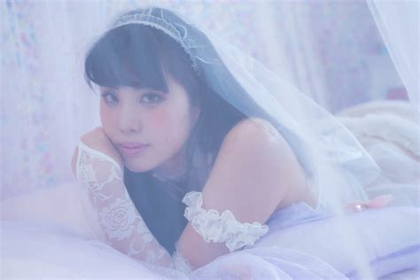 Ririkana Bride Lingerie Gravure Photo Set (Digital) – Gravure Kid