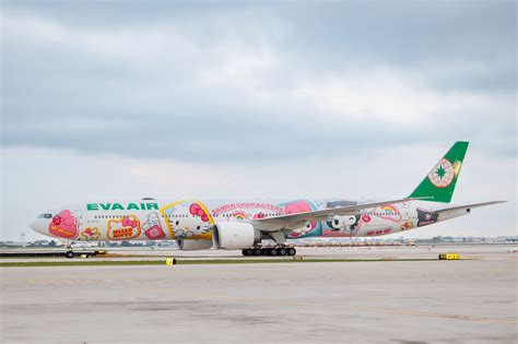 Oooh! EVA Airways Adds New Airbus A321 Hello Kitty "Pinky Jet" To Super
