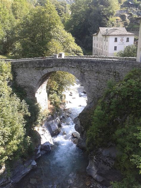 Vado A Fare Due Passi 2