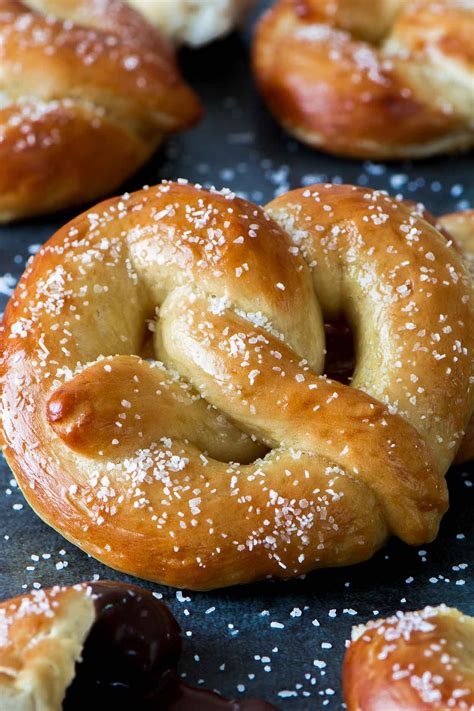 Easy Soft Pretzel Recipe With Yeast | Besto Blog