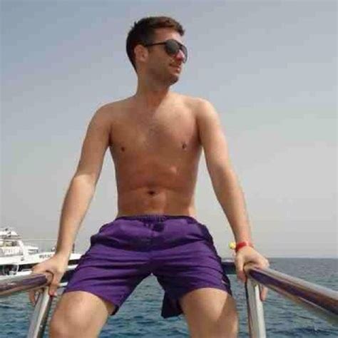 stream gary sullivan  listen  songs albums playlists